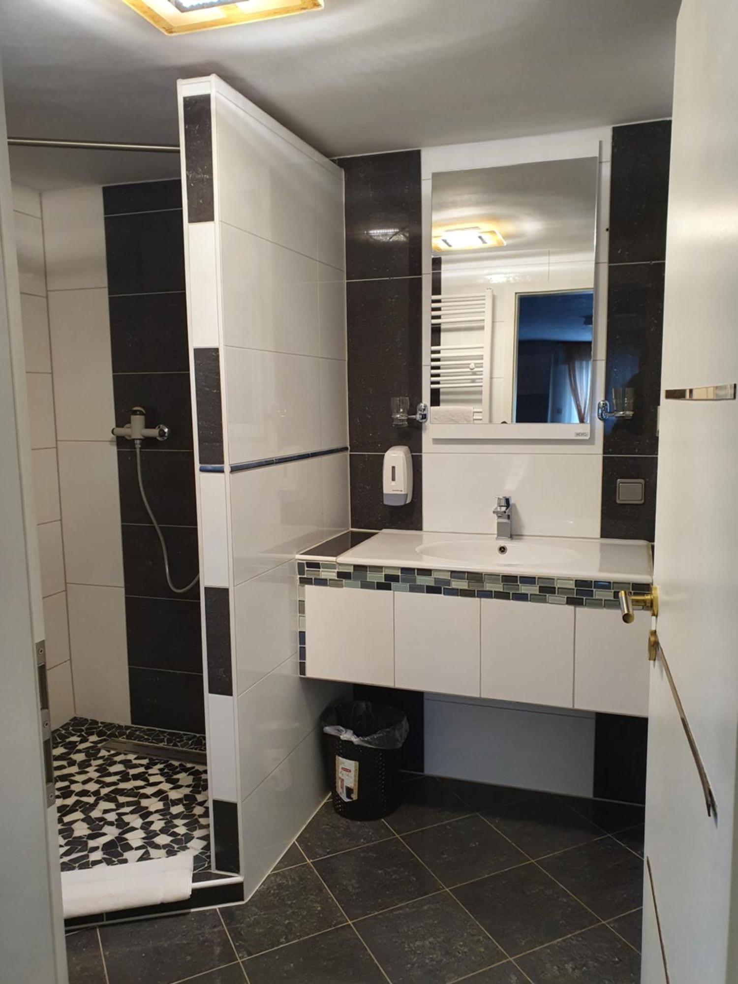 T&K Appartements Bad Homburg vor der Höhe Eksteriør bilde